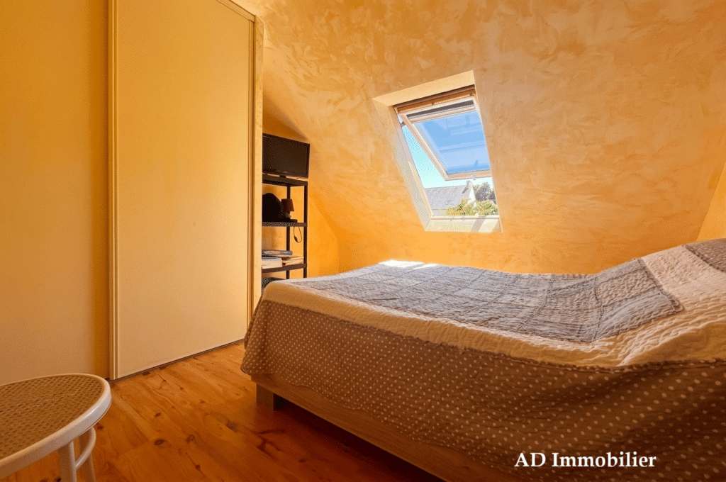 Maison moderne de 144 m² à Rosporden . Jardin clos et SPA . Proche toutes commodités